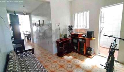 Casa Para Vender com 6 quartos 4 suítes no bairro Centro em Aracaju