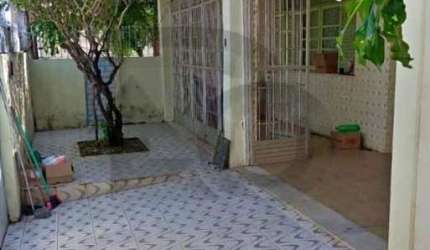 Casa Para Vender com 4 quartos, sendo 4 suítes no bairro Salgado Filho em Aracaju