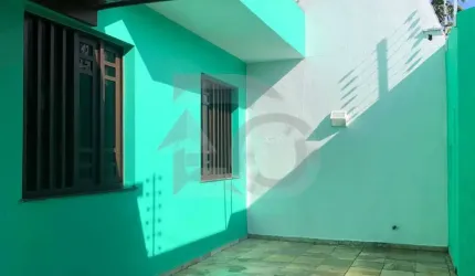 Casa Para Vender com 4 quartos 1 suíte no bairro Luzia em Aracaju