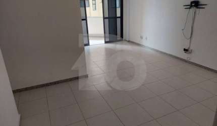 Apartamento Para Vender com 3 quartos 1 suíte no bairro Coroa do Meio em Aracaju