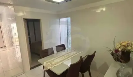 Casa Para Vender com 4 quartos 3 suítes no bairro Getúlio Vargas em Aracaju