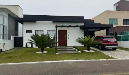 CASA 4 DORMITÓRIOS, SEMI MOBILIADA, EM CONDOMÍNIO FECHADO