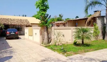 Casa com 4 quartos à venda no Feitoria, São Leopoldo  por R$ 380.000