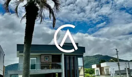 Exclusividade e Conforto: Casa de Alto Padrão no Rio Vermelho, Florianópolis