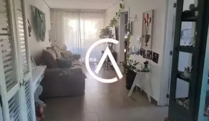 Apartamento 2 Quartos com Varanda e Churrasqueira - Canto Sul dos Ingleses!