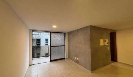 Apartamento à Venda em Intermares