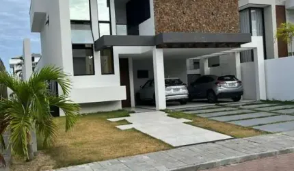 Casa em Condomínio para Venda em Lauro de Freitas / BA no bairro Vilas do Atlântico