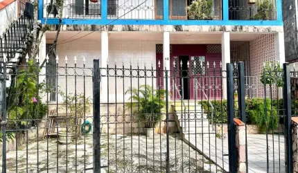 Imperdível oportunidade de adquirir casa de 4 quartos, 1 suíte, 2 salas, 3 banheiros e garagem no Bonfim, Salvador-BA!