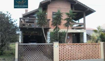 Casa para Venda em Balneário Piçarras, ITACOLOMI, 6 dormitórios, 2 suítes, 6 banheiros, 4 vagas