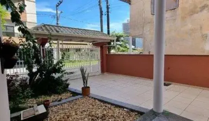 Casa para Venda em Balneário Piçarras, ITACOLOMI, 5 dormitórios, 3 suítes, 3 banheiros, 4 vagas