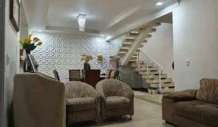 Sobrado para Venda e Locação no Residencial Jardim de Mônaco