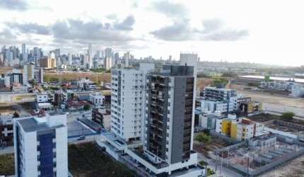 Linda Cobertura Duplex com 3 suítes para venda no Aeroclube em João Pessoa/PB