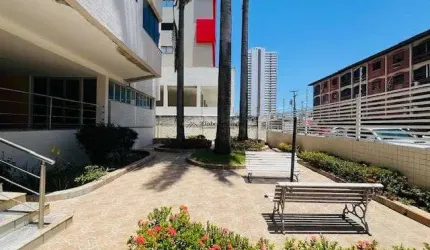 Espaçoso apartamento à venda com 03 quartos + DCE, 145m² em Lagoa Nova, Natal/RN