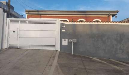 Casa para Venda em Campinas, Vila Aeroporto, 4 dormitórios, 1 suíte, 2 banheiros, 4 vagas