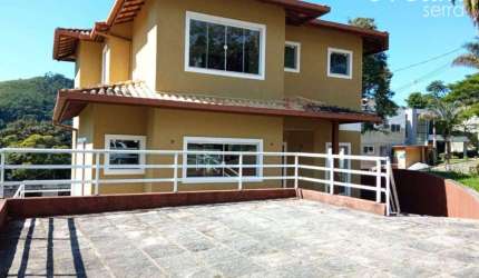 Casa com 4 dormitórios à venda, 160 m² por R$ 990.000,00 - Vargem Grande - Teresópolis/RJ