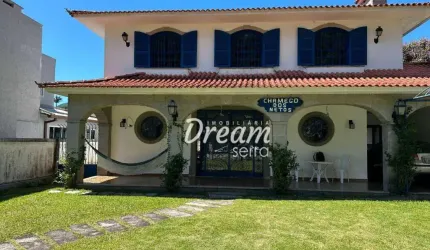 Casa com 4 dormitórios à venda, 225 m² por R$ 1.490.000,00 - Alto - Teresópolis/RJ