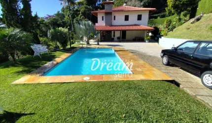 Casa com 4 dormitórios para alugar, 739 m² por R$ 11.412,82/mês - Iucas - Teresópolis/RJ