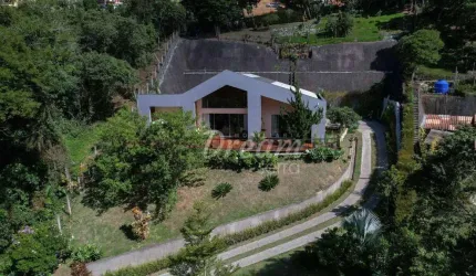 Casa com 4 dormitórios à venda, 220 m² por R$ 1.590.000,00 - Albuquerque - Teresópolis/RJ