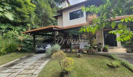Casa com 3 dormitórios à venda, 168 m² por R$ 1.300.000,00 - Golfe - Teresópolis/RJ