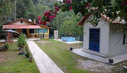 Casa com 3 dormitórios à venda, 100 m² por R$ 370.000,00 - Prata - Teresópolis/RJ