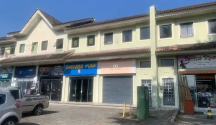 Sala comercial à venda na Rua Vicente de Carvalho, Cajuru, Curitiba por R$ 170.000