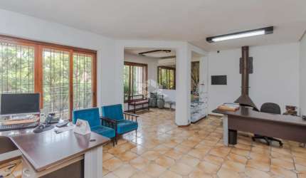 Casa com 3 quartos à venda na Rua Doutor Lauro de Oliveira, 44, Rio Branco, Porto Alegre por R$ 2.200.000