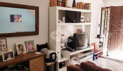 Casa em condomínio fechado com 2 quartos à venda na Rua Almiro Coimbra, 110, Morro Santana, Porto Alegre por R$ 245.000