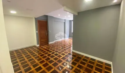 Apartamento com 3 quartos à venda na Rua General Vitorino, 216, Centro, Porto Alegre por R$ 420.000