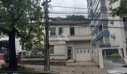 Casa com 3 quartos à venda na Rua Marquês do Pombal, 843, Moinhos de Vento, Porto Alegre por R$ 2.500.000