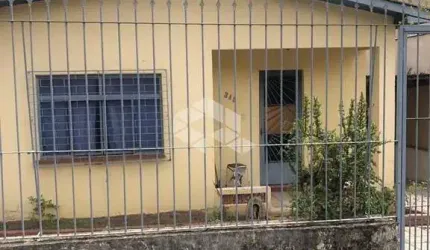 Casa com 2 quartos à venda na Rua Doutor Ney Cabral, 343, Nonoai, Porto Alegre por R$ 360.000