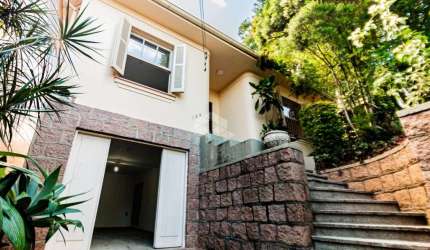 Casa com 3 quartos à venda na Rua Monroe, 164, Santa Tereza, Porto Alegre por R$ 860.000