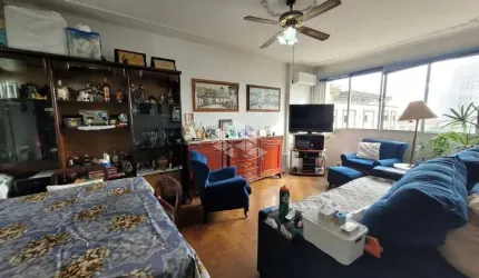 Apartamento com 3 quartos à venda na Avenida Alberto Bins, 903, Centro Histórico, Porto Alegre por R$ 329.000