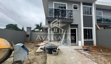 Sobrado alto padrão de esquina com 3 dormitórios, no bairro CIC, Curitiba- PR