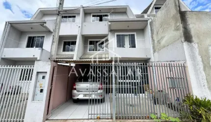 Sobrado com 3 quartos com ático, no bairro Sitio Cercado, Curitiba - PR
