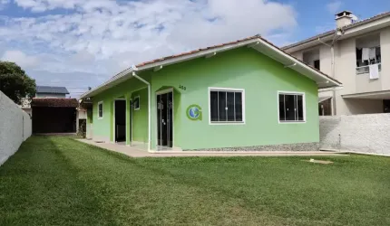 Casa à venda na Praia dos Ingleses - Florianópolis.