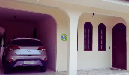 Casa à venda no bairro Saco dos limões em Florianópolis.