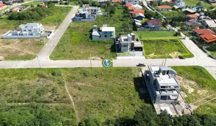 Terreno à venda no Loteamento Mares de Garopaba na Praia da Gamboa!