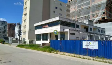 Oportunidade de Investimento - Imóvel Comercial à Venda em Pedra Branca, Palhoça