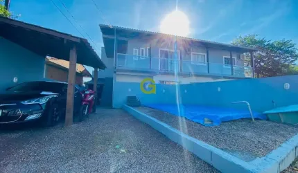 Casa semi-mobiliada com 85 m² de área privativa, 2 dormitórios no bairro Aririú