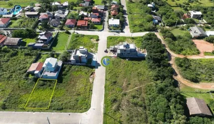 Lote a venda no Loteamento Mares de Garopaba na Praia da Gamboa, Garopaba.