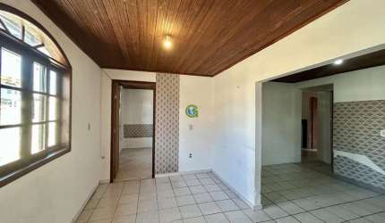 2 Casa à venda Fazenda Santo Antônio - São José (2 casas no terreno)