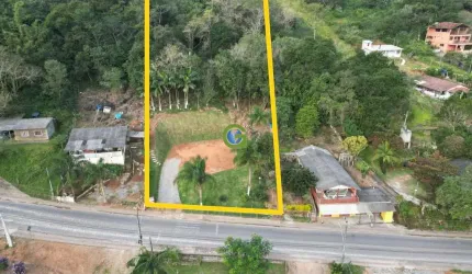 Terreno Arborizado Pronto para Construir a 5 km do Mar