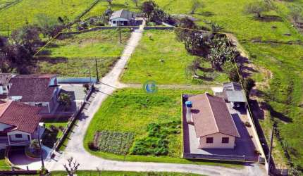 Casa à venda com Amplo Terreno em Nova Belém, Paulo Lopes - 3.448 m²