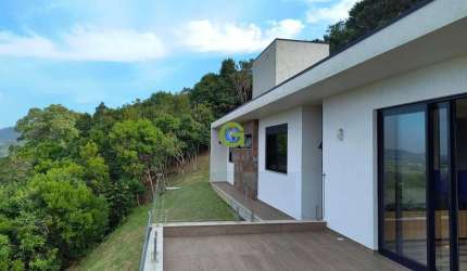 Casa à venda no bairro Ambrósio, Garopaba!