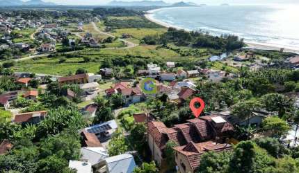 Oportunidade a venda na Praia da Gamboa!
