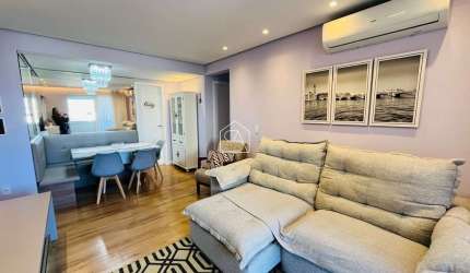 Apartamento 3 dormitórios 1 suíte - 2 vagas de garagem - 1 Hobby Box - Florianópolis - SC