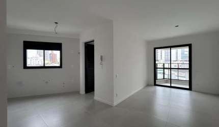 Apartamento novo à venda no Estreito, Florianópolis, SC
