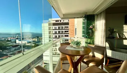 Apartamento  3 dormitórios sendo 1 suíte com 1 vaga no Novo Estreito- Florianópolis-SC