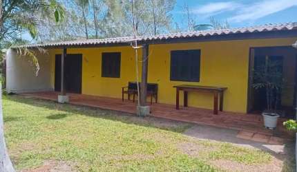 OPORTUNIDADE UNICA CASA SOZINHA NO TERRENO