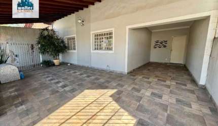 Casa com 3 quartos à venda na Rua Aterla, Parque Universitário de Viracopos, Campinas, 187 m2 por R$ 550.000
